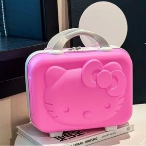 Pink Hello Kitty Hard Shell Case